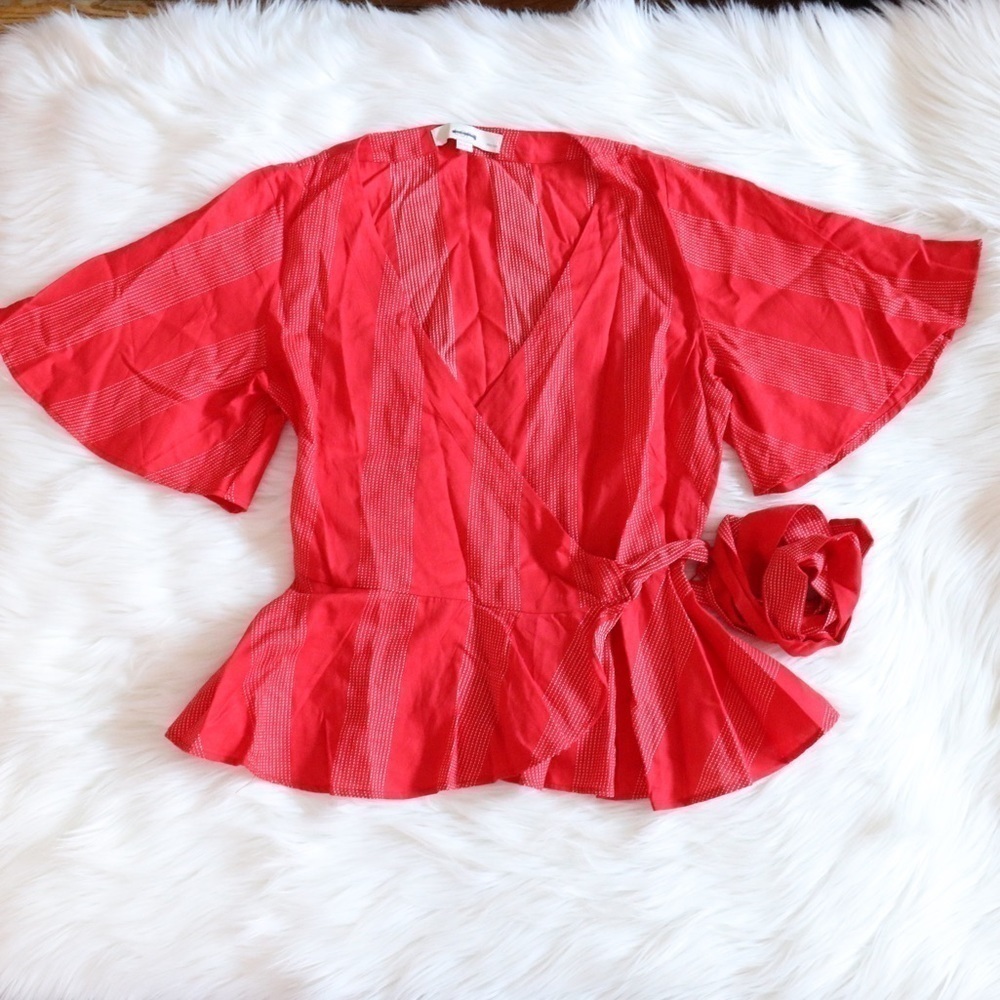 NEW Loft Blouse Red Short Sleeve Size Small Petite - Picture 4 of 9
